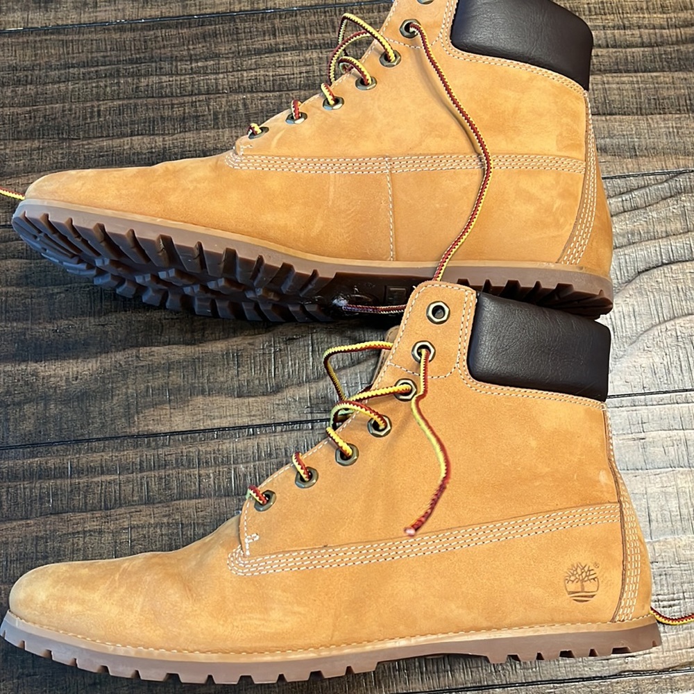 Timberland - Picture 3 of 4